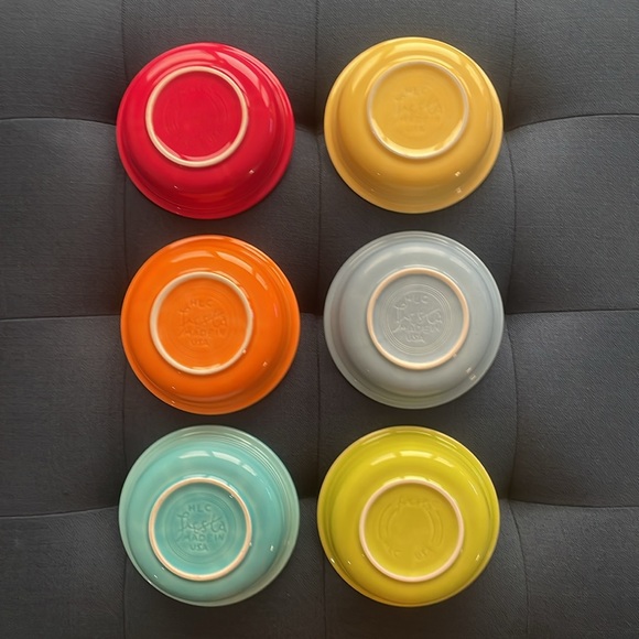 Vintage Fiestaware Bowls - Set of 4 - approximately 7” - Picture 7 of 8